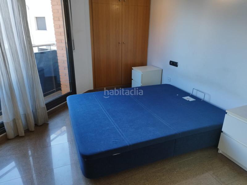 Foto 3d27be60-c2b3-40a3-a6b6-1d796a3a13e1. Piso en carrer de sant crispí 144 piso seminuevo con balcón !!! soleado !!! en Terrassa