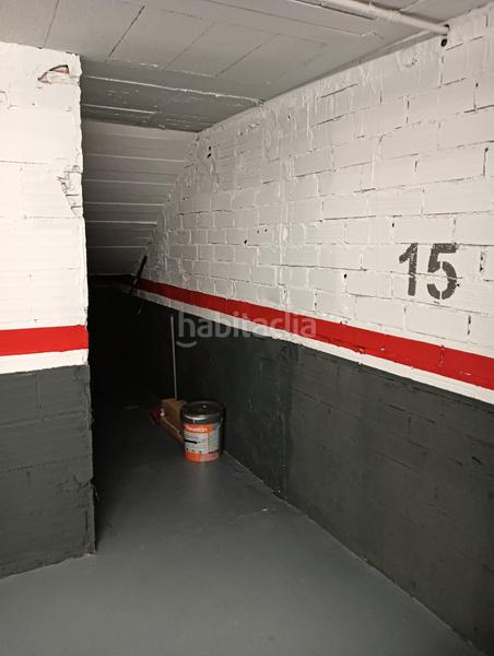 Foto 9ecb7ebb-404a-4409-918e-54a6f88746ca. Parking coche se vende o se alquila plaza de parking!!!! zona progreso !! en Rubí