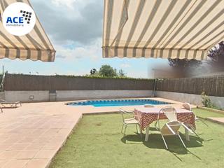 Casa en Can Fatjó-Sant Jordi Park-Plana del Castell. Preciosa casa con piscina lista para entrar a vivir !!