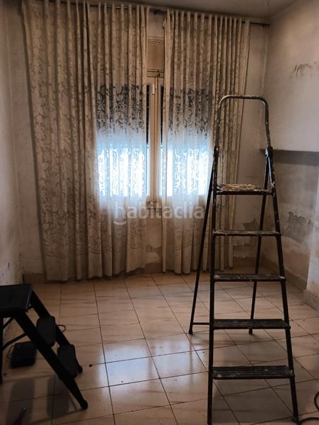 Foto 38cf9908-08ac-4ca4-9340-9286395647bc. House with parking in Mercat Rubí