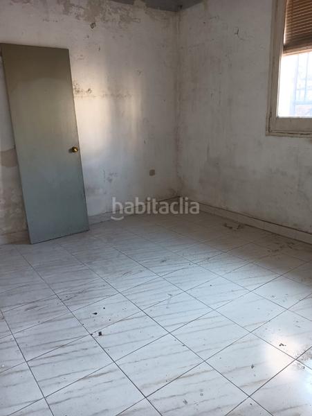 Foto 39372b6e-0b19-4540-b2f1-4fc9481d3386. House with parking in Mercat Rubí