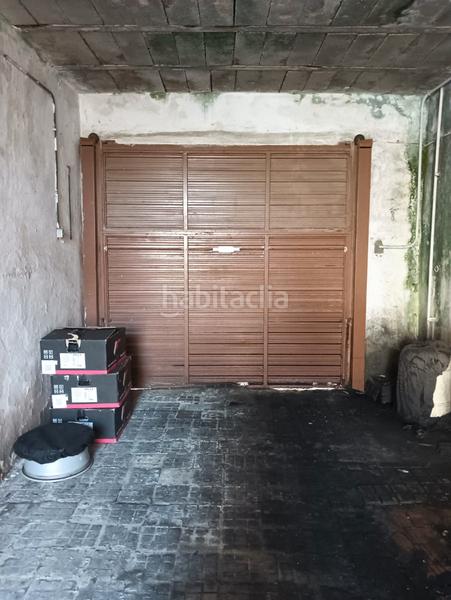 Foto 46311b5d-83a1-4ed9-b6cc-e350cd608829. House with parking in Mercat Rubí