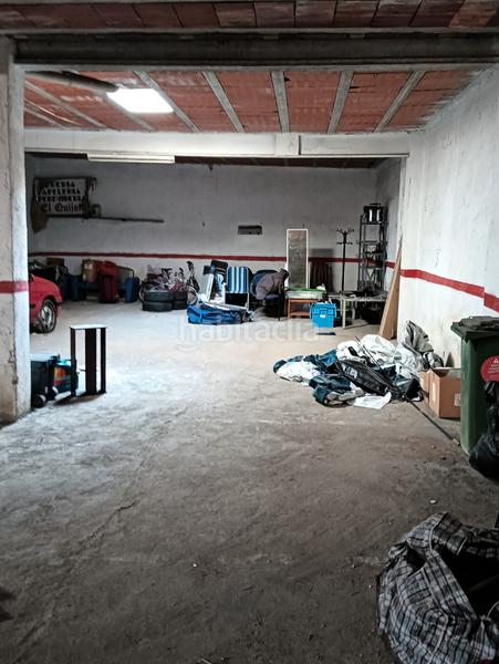 Foto e0963d6c-70e7-4df3-b8e6-b084f7a1dd4b. House with parking in Mercat Rubí