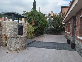 Casa a Viladecavalls. Coqueta y funcional en una sola planta !!!!