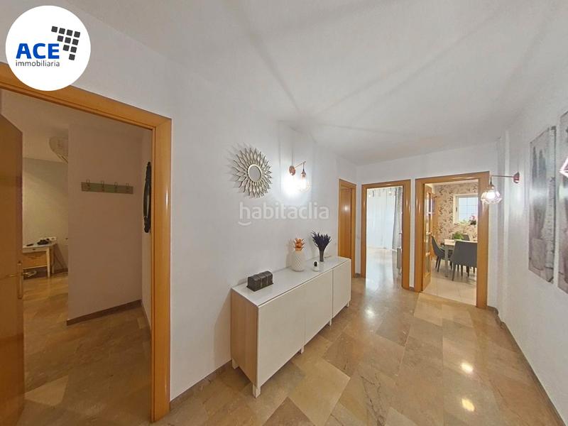 Foto b8b49a79-6355-49ae-9e90-e2f467994b79. Flat with heating in Centre Rubí