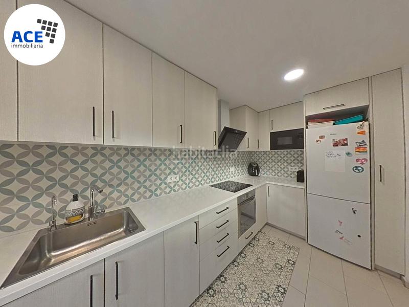 Foto eb2f02dc-d348-4fd2-b329-fc7e3bae1611. Flat with heating in Centre Rubí