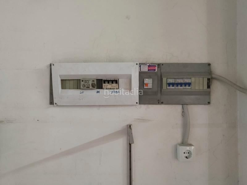 Foto 378af2e1-bf1b-4eb4-9650-aee9c58256d7. Local comercial a La Serreta Rubí