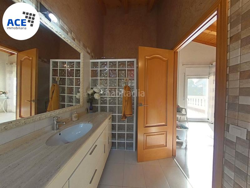 Foto 0b0cc3be-fd9e-4df4-b313-b31e68bb0a33. Haus mit heizung parking in Sant Muç Rubí