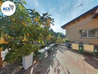 Casa en Sant Muç. Encantadora casa lista para entrar a vivir !!!