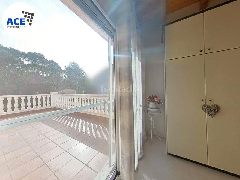 Foto f7ee3b65-0708-43dd-b87e-a601efd29f66. Haus mit heizung parking in Sant Muç Rubí