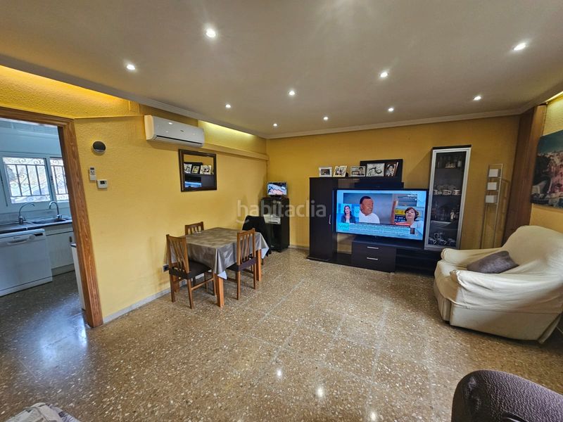 Foto 7c736756-f524-456d-b291-30ed18d46770. Casa amb calefacció aparcament a Castellnou-Can Mir-Can Solà Rubí