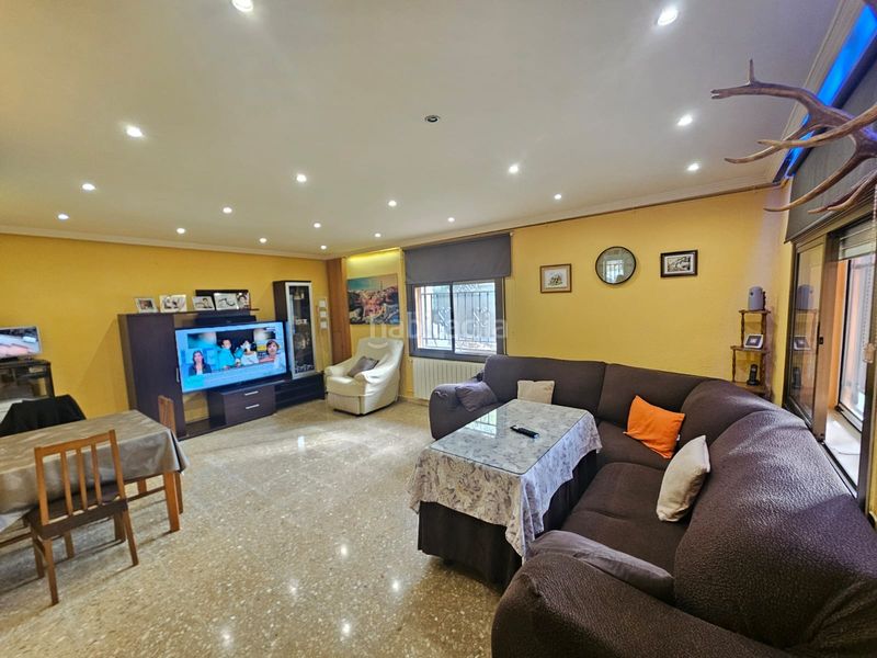 Foto fb42a6b8-4327-448b-9ddd-a913c7ab7e1a. Casa amb calefacció aparcament a Castellnou-Can Mir-Can Solà Rubí