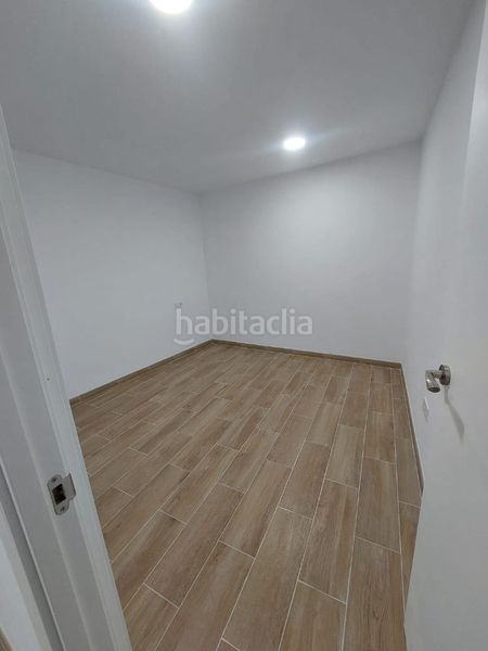 Foto 42cf086b-649c-4e82-a794-0e4caadd644b. Local comercial a Roquetes Barcelona