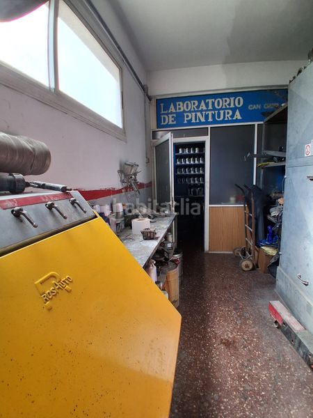 Foto 4937bde2-82e2-4197-b9a3-1a08b3cef98f. Local comercial a Ca n´Oriol Rubí