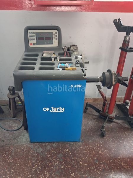 Foto 4d647975-cb0d-4a14-b2f1-90ce1b9486f1. Local comercial a Ca n´Oriol Rubí