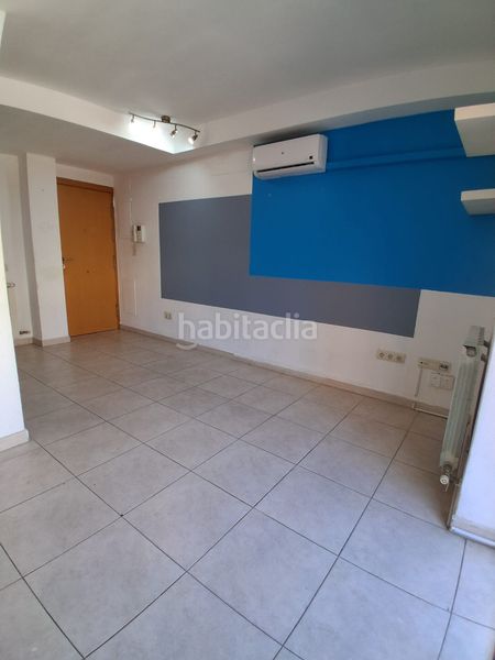 Foto b0a9f8a8-846f-496d-a349-8a200357ff08. Pis amb aparcament a Mercat Rubí
