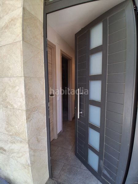 Foto 05c6701e-a48a-4f7d-8aa9-90872b84b495. Casa amb xemeneia calefacció aparcament piscina a Vacarisses
