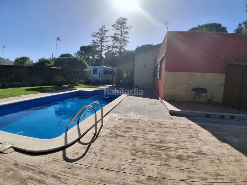 Foto 5e2d72aa-f64c-49f0-b0d3-2e9da9fed149. Casa amb xemeneia calefacció aparcament piscina a Vacarisses