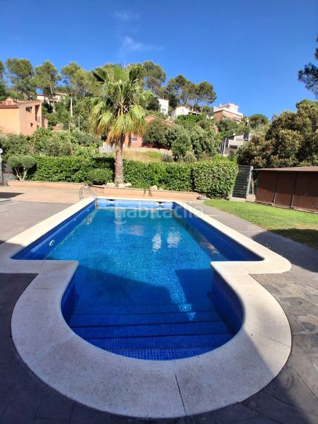Foto 98420856-1c69-4147-aa5d-89d1c8d1de30. Casa amb xemeneia calefacció aparcament piscina a Vacarisses