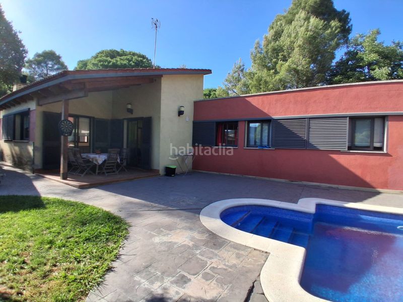 Foto e8b0cc2d-5d56-4c26-b0c8-75f4c51324ac. Casa amb xemeneia calefacció aparcament piscina a Vacarisses