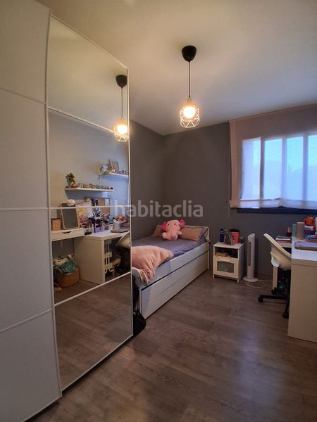 Foto f9935511-8c42-4c9f-9df0-64d67f5d0c5e. Casa amb xemeneia calefacció aparcament piscina a Vacarisses