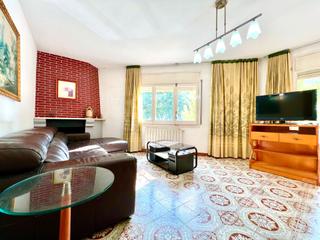 Appartement  Avinguda 11 de setembre. Piso centro de la llagosta