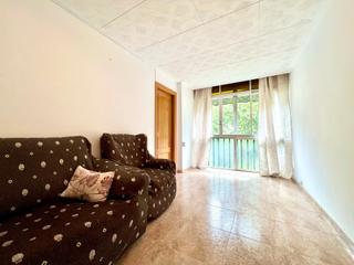 Appartement  Avinguda 11 de setembre. Piso en av 11 de septiembre la llagosta