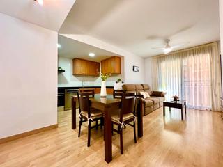 Pis  Avinguda riera de sant cugat. Vivienda + parking montcada i reixac, font pudenta