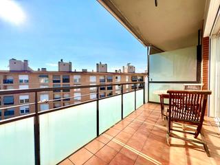 Appartement  Avinguda de l' onze de setembre. Vivienda + plaza de aparcamiento en el lago de santa perpetua de