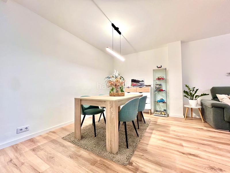 Foto 7a8e42d6-3299-4fab-be52-c0489214fd47. Pis amb calefacció aparcament piscina a Santa Perpètua de Mogoda