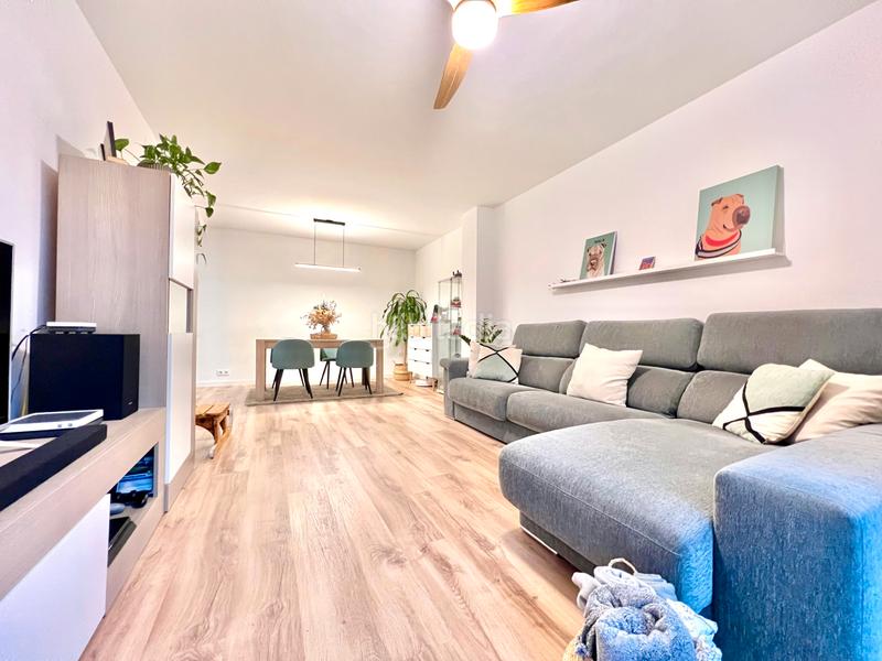 Foto 93ba712c-cdf1-418f-9aa6-c68ab3133737. Pis amb calefacció aparcament piscina a Santa Perpètua de Mogoda