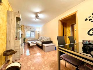 Rez-de-chaussée  Carrer de nàpols. Planta baja