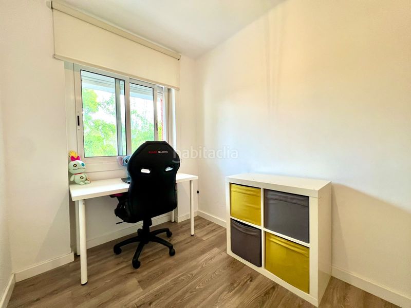 Foto 174ab0ce-61ef-4736-bbab-f65d04859c55. Pis a Llagosta (La)