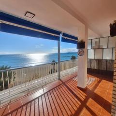 Rent Flat in Casco Antiguo. Piso en alquiler en la colonia, 4 dormitorios.