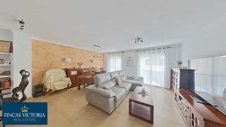 Etagenwohnung in Casco Antiguo. Piso en venta en centro, 3 dormitorios.