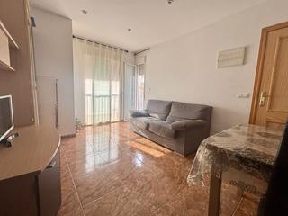 Miete Appartement in Casco Antiguo. Apartamento en alquiler en centro, 2 dormitorios.
