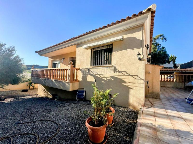 Foto c7d9ca02-55cd-40e4-acce-a26cbc455648. Xalet amb aparcament a Los Collados-Los Geraneos Águilas