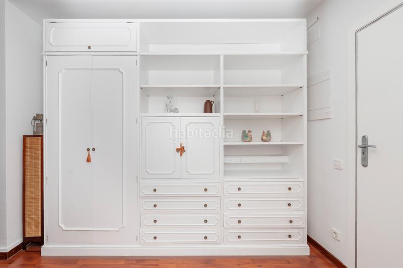 Foto 18809984-66dc-4893-a3c7-edf4a593e802. Alquiler piso  temporada c/ joan güell- en Barri de les Corts Barcelona