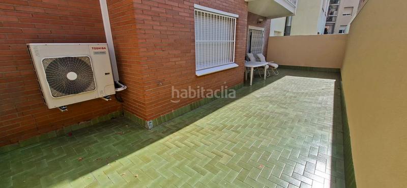 Foto 6ff8cce0-229d-4644-9125-d88b900845b2. Alquiler piso  temporada c/ joan güell- en Barri de les Corts Barcelona