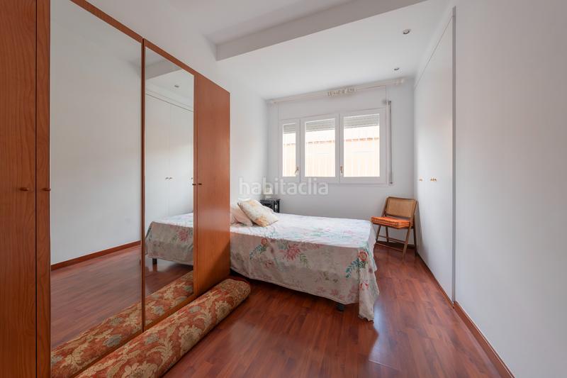 Foto 932bf825-1a0b-4ce3-b0b5-2c9be2421b6d. Alquiler piso  temporada c/ joan güell- en Barri de les Corts Barcelona