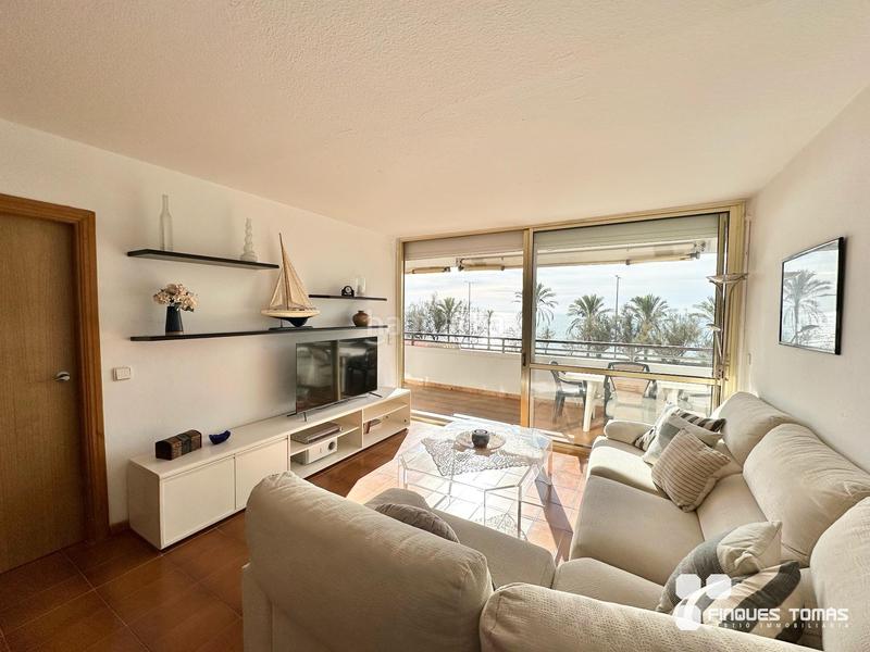 Foto ae5a9d58-1e53-4d5d-a7ef-65274bf3eca3. Pis amb aparcament a L´Estany Calafell