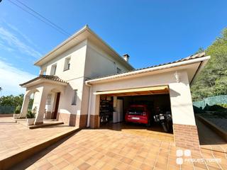 Xalet a Mas Mel. Chalet en segur de calafell