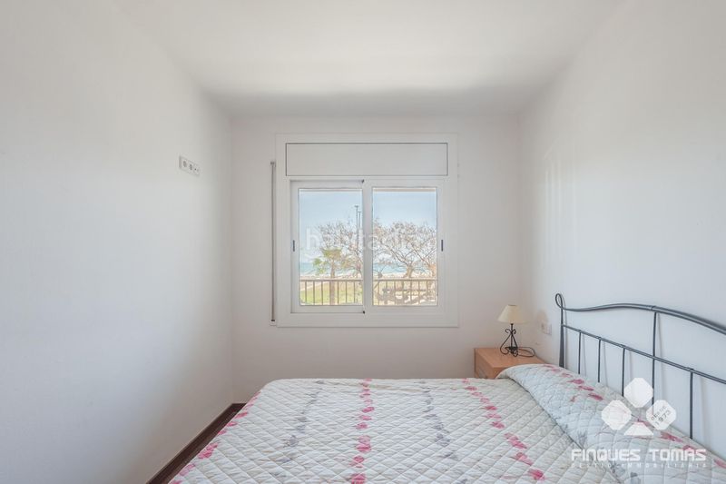 Foto c3509212-f3d6-4414-a371-cf5e0fa73928. Pis a Segur Platja Segur de Calafell