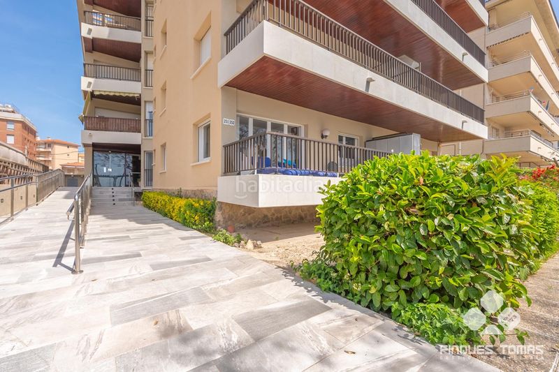 Foto f4fd1dce-657b-4515-8285-c105796afdb4. Pis a Segur Platja Segur de Calafell