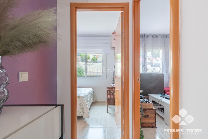Foto d4f2c6d9-19fb-434a-8db4-46f525170ed4. Casa adossada amb aparcament piscina a Segur de Calafell nucli urbà Segur de Calafell