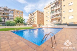Planta baja  Calle noguera. Planta baja con terraza en calafell residencial