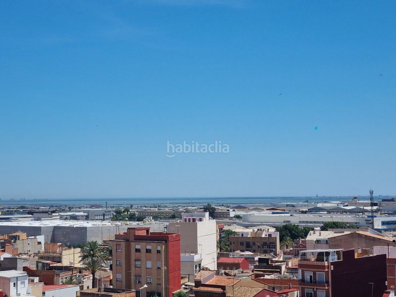Foto 436114e9-8d11-4fdd-b49f-f0f751be8d27. Àtic a carrer llibertat 42 a Picassent