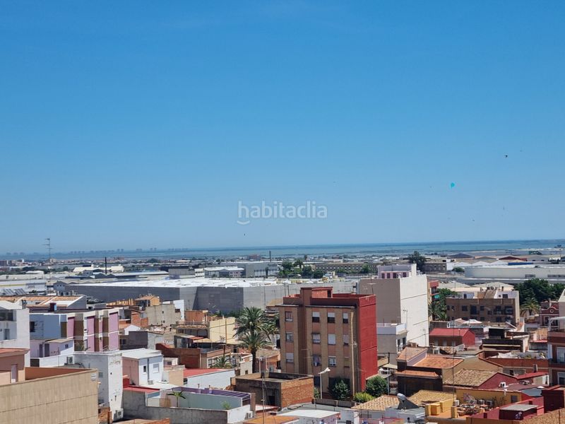 Foto deba70e7-3831-4da7-9d21-0c90b193f9ad. Àtic a carrer llibertat 42 a Picassent