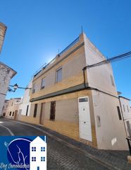Duplex  Carrer del mestre giner 1. Fantastico duplex en centro del pueblo