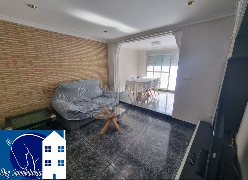 Foto f93ad0a4-9e8e-467c-a09e-210084a1caa9. Duplex con riscaldamento in Monserrat